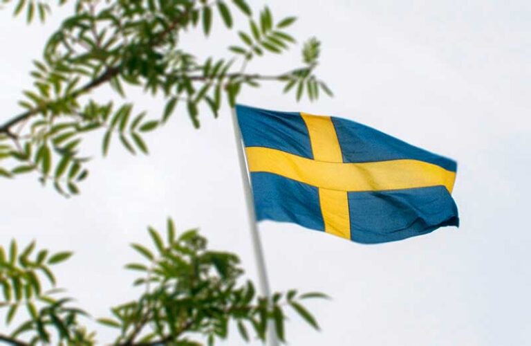 Svenska flaggan